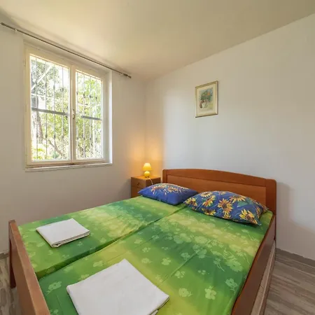 Two Bedroom * セゲット・ヴラニツァ