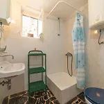 Two Bedroom בית נופש *